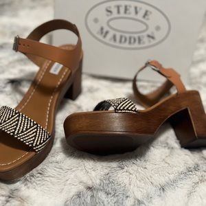 NEW Steve Madden sandals